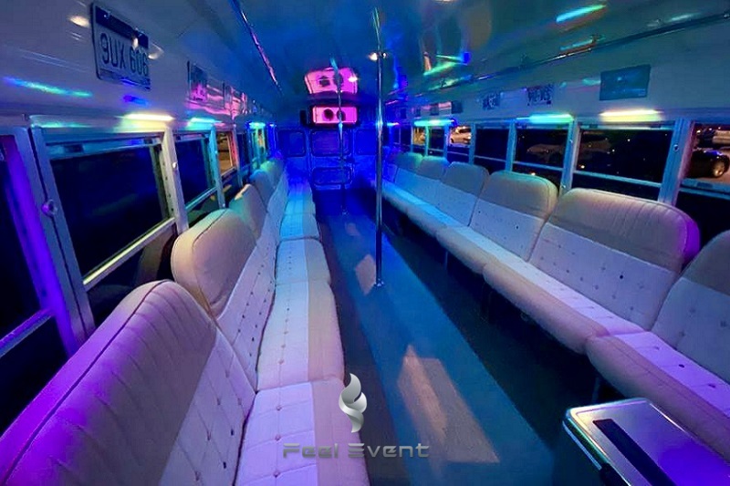 Party School Bus – zdjęcie 4