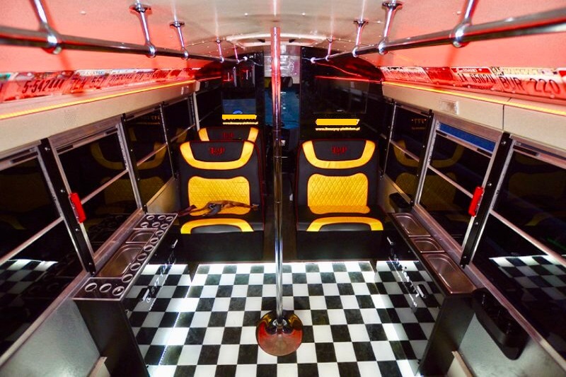 Party School Bus – zdjęcie 2