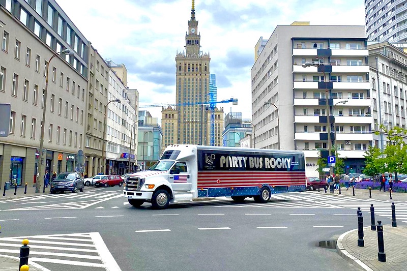 Party Bus Rocky