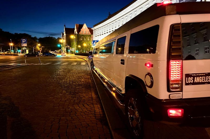 Limuzyna Hummer White – zdjęcie 2
