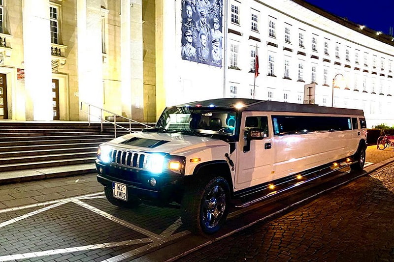Limuzyna Hummer White